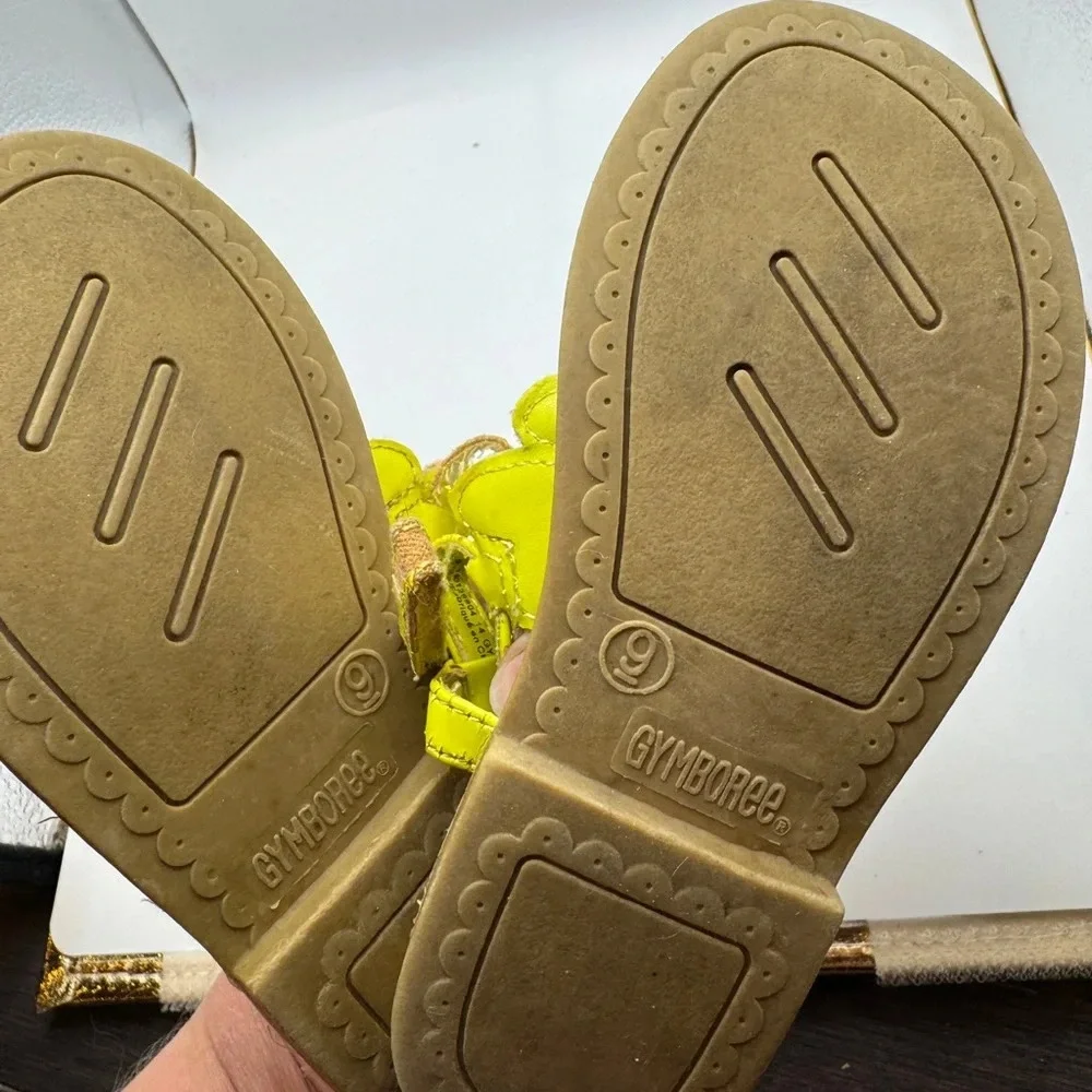 Gymboree Toddler Girl Size 9 Brown & Yellow Heart Sandals Flip Flops